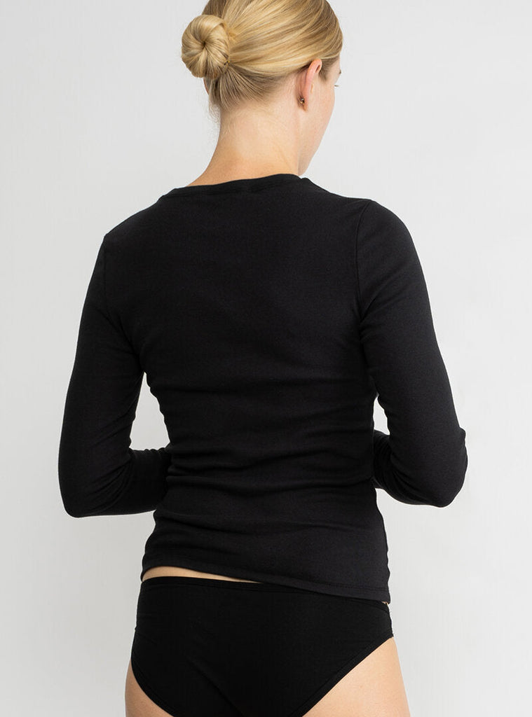 tight fitting black ribbed women's crew neck long sleeve t-shirt